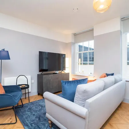 Pass The Keys Stunning 2 Bed Retreat In The Heart Of Bath Apartment Exterior photo
