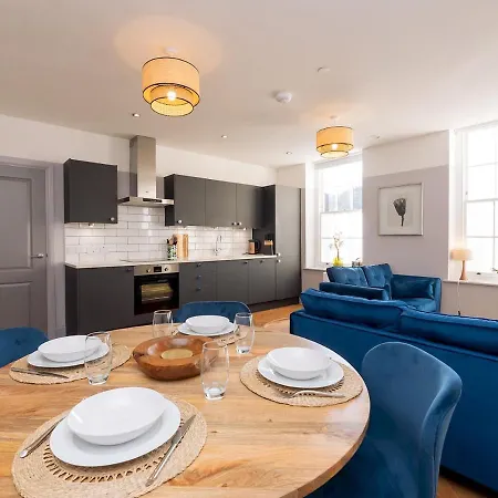 Appartement Pass The Keys Stunning 2 Bed Retreat In The Heart Of Bath Extérieur photo