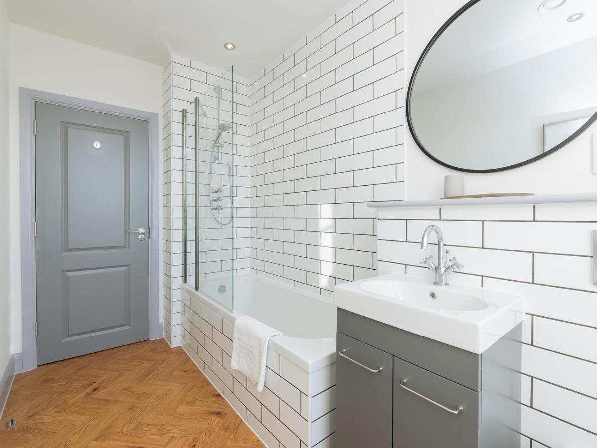 Pass The Keys Stunning 2 Bed Retreat In The Heart Of