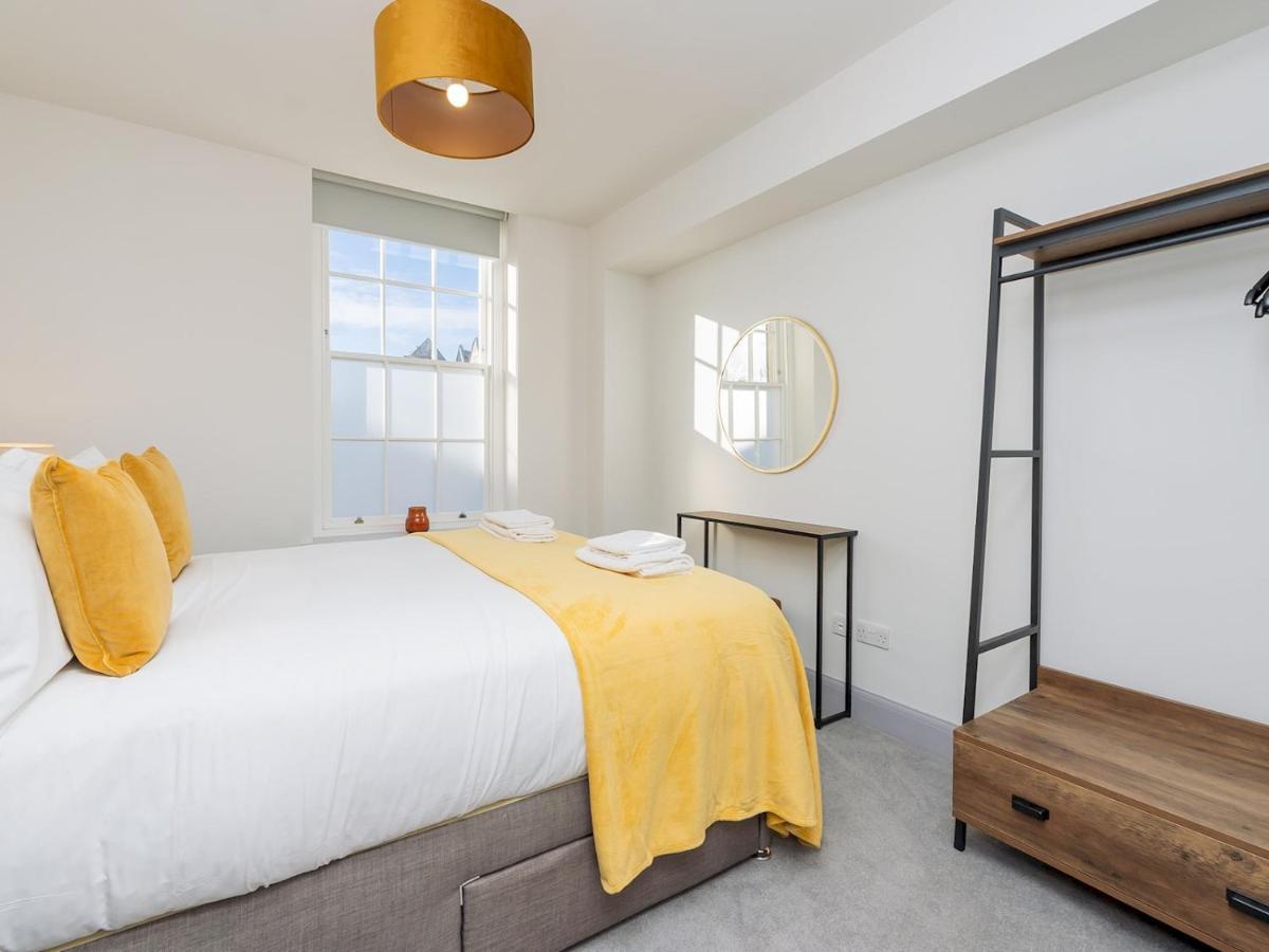 Pass The Keys Stunning 2 Bed Retreat In The Heart Of Apartment Bath