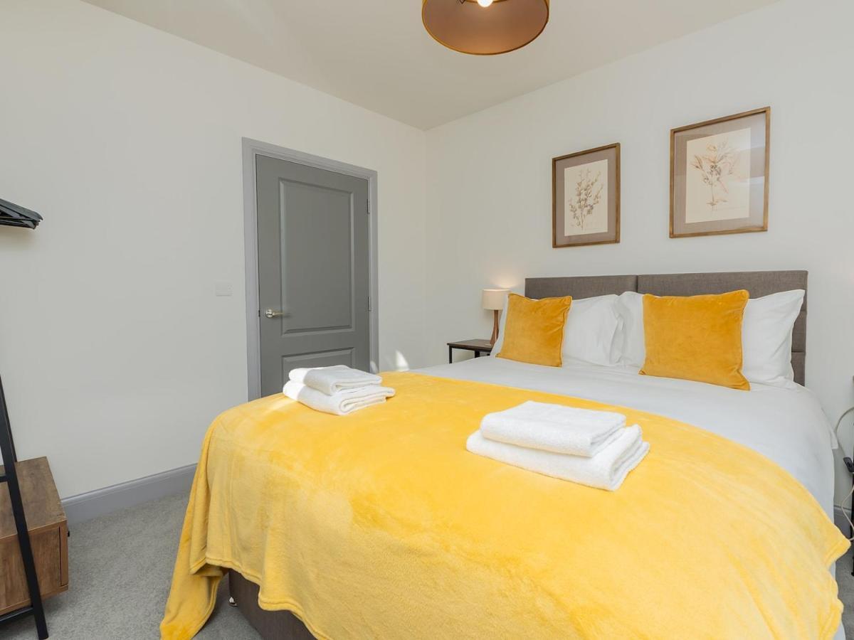 Pass The Keys Stunning 2 Bed Retreat In The Heart Of Apartment Bath