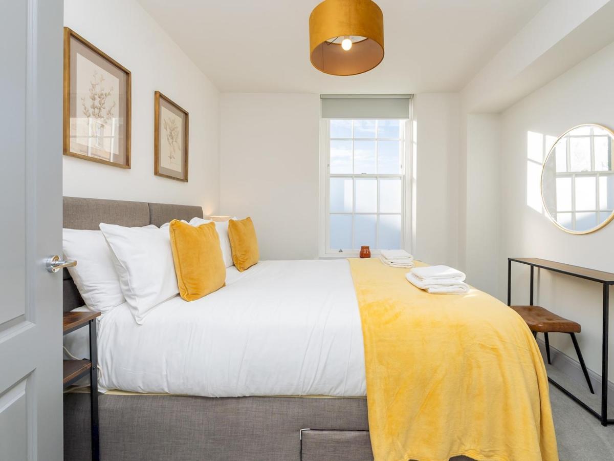 Pass The Keys Stunning 2 Bed Retreat In The Heart Of Apartment Bath
